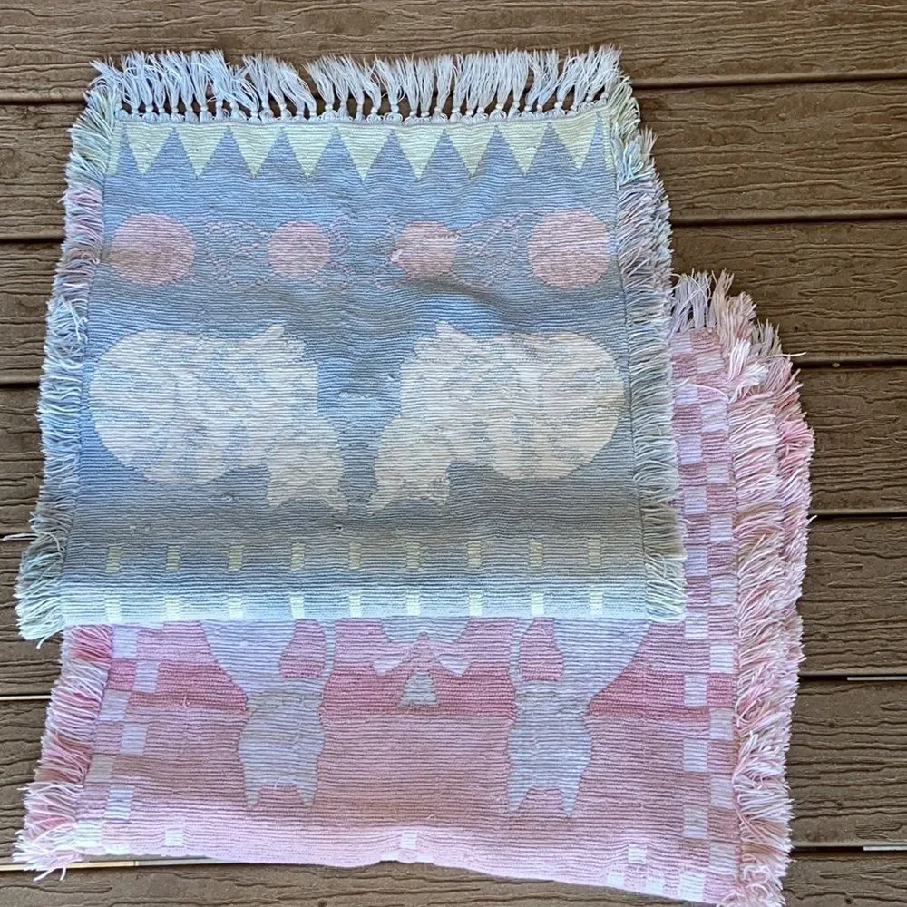 Vintage Tow Bath Rug Mat